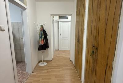 Apartament cu 3 camere semidecomandat, mobilat în Drumul Taberei - 8