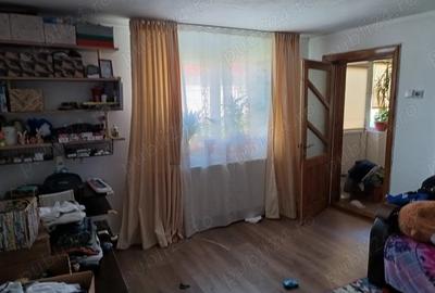 Casa 3 camere bucatarie,baie toate utilita?ile la 8 km de Selgros Craiova - 2