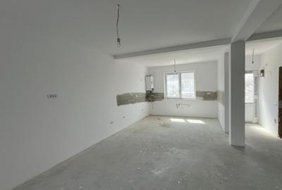 Duplex cu 4 camere cu Canalizare în Moșnița Nouă - 4