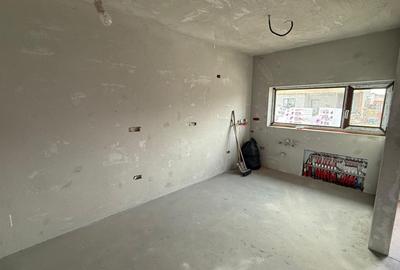 Duplex cu 4 camere cu Canalizare în Moșnița Nouă - 4