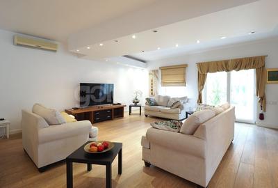 Vilă mobilata cu 6 camere | piscina interioara incalzita | British School - 3