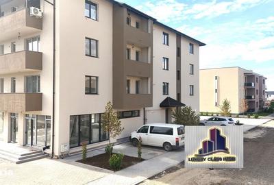 Spațiu comercial, de 90 mp, în Central - 3