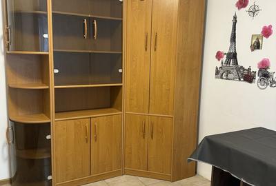 Apartament cu 2 camere decomandat în Micro 38 - 2