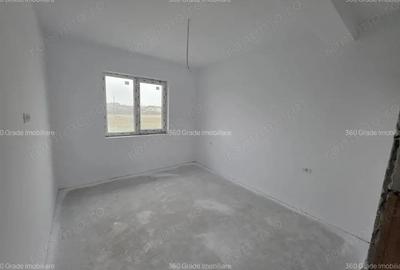 Casă cu 7 camere cu Teren 330 Mp în Giroc - 10