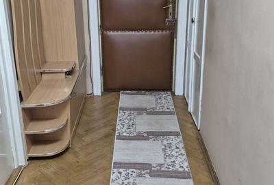 Apartament cu 3 camere decomandat în Central - 2
