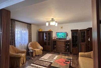 Casă cu 4 camere decomandat în Lăpuș - 4