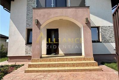 Casă cu 5 camere cu Teren 400 Mp în Berceni