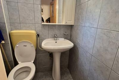 Iancului-5 min metrou, 3 camere 70 mp, bloc 1982, 2 gr.sanitare, - 7