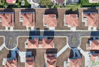 Casă cu 5 camere cu Teren 700 Mp în Corbeanca - 1