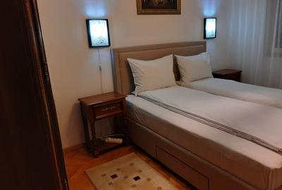 Apartament cu 3 camere semidecomandat în Central - 10