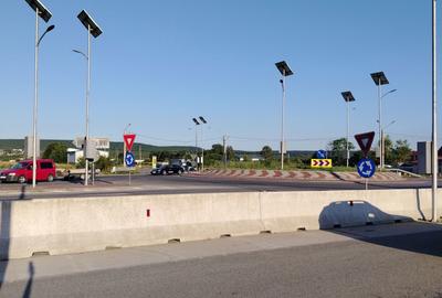 Spațiu comercial, în Argeșelu