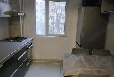 Apartament cu 4 camere semidecomandat în Militari - 18