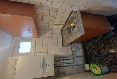 Diferite Birouri de la 15 mp utili la 135 mp utili - COMPLET RENOVAT LA 220 EURO - 2