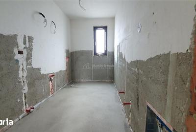 Casă cu 7 camere cu Teren 450 Mp în Central - 5