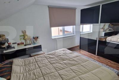 Casă cu 5 camere cu Teren 336 Mp în Șimnicu de Sus - 18