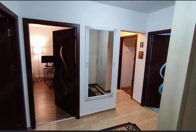Apartament cu 3 camere decomandat în Dacia - 3