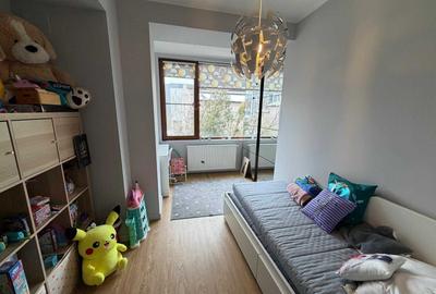 Apartament cu 3 camere semidecomandat în Central - 8