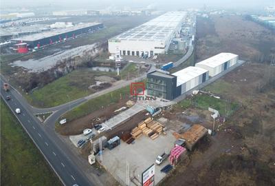 Spațiu comercial, de 1,380 mp, în Central - 6