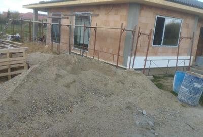 Casa noua la CHEIE cu 4 camere 2 bai si 660 mp teren in Lazuri - 3