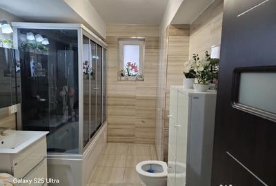 Apartament cu 2 camere decomandat în Exterior Vest