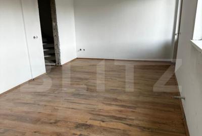 Casa multifunc?ionala cu subsol, parter ?i etaj, teren - 6