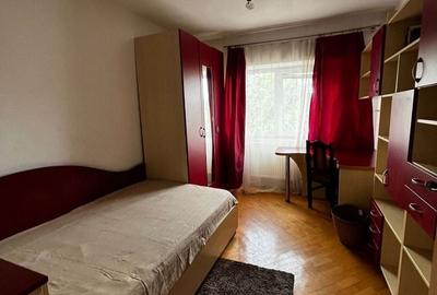 Apartament cu 3 camere decomandat, mobilat în Nicolina - 2