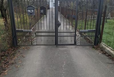 Casă cu 3 camere în Central - 1