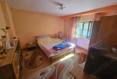 Casă cu 3 camere în Central - 14