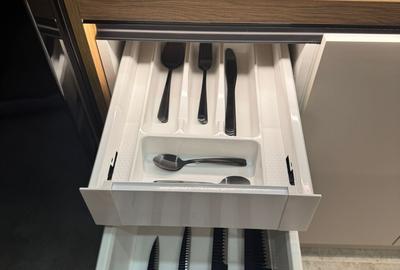 Apartament cu 2 camere semidecomandat, mobilat în Militari - 12