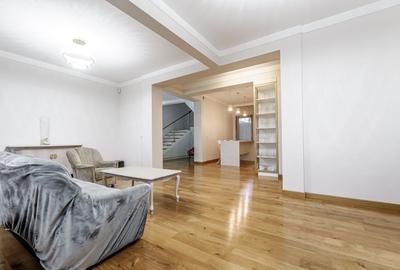 Vilă exclusivistă pe malul Mureșului – design modern si teren generos - 3