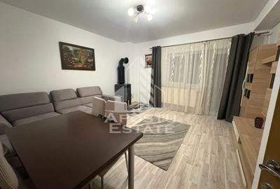 Apartament cu 3 camere semidecomandat, mobilat în Giroc