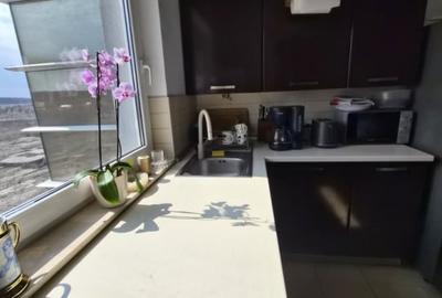 Apartament cu 3 camere semidecomandat, mobilat în Băneasa - 8