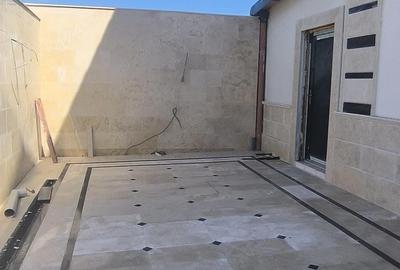 Casă cu Teren 420 Mp în Central