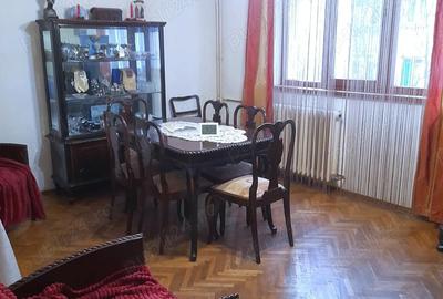Apartament cu 4 camere decomandat în Drumul Taberei - 10