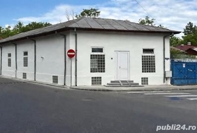 Casă cu 7 camere cu Teren 78 Mp în Central - 3