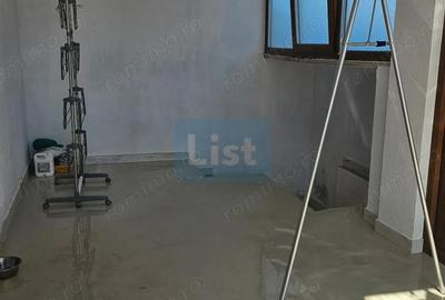 Casă cu Teren 845 Mp în Strejnicu - 3