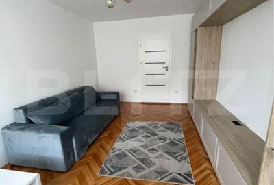 Apartament cu 2 camere decomandat în Micro 1 - 1