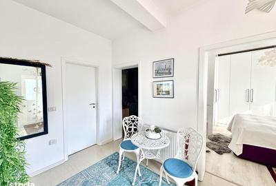 Casă cu 3 camere cu Canalizare în Moșnița Nouă