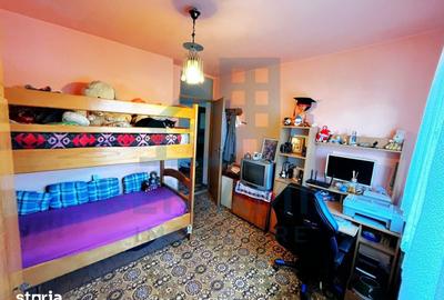 Apartament cu 3 camere decomandat în Astra - 3