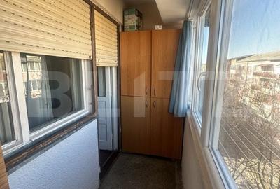 Apartament cu 3 camere semidecomandat în Micro 16 - 8