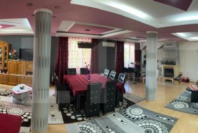 Casă cu 7 camere cu Teren 1500 Mp în Central - 6