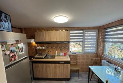 10 min Mall Sun Plazza,metrou, renovata 2024,P+1+M,6 camere,3 bai,245mp teren 10 min Mall Sun Plazza,metrou, renovata 2024,P+1+M,6 camere,3 bai,245mp teren - 12