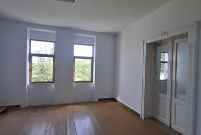 0CAZIE!  Gelu [Varias] – Casa  6  Camere [Caramida] – Proiect 2 Familii – Teren - 2