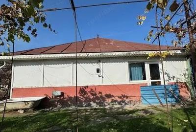 Casa cu 807 mp teren de vanzare, SERBANESTI, str. Spicului-Bacau - 17