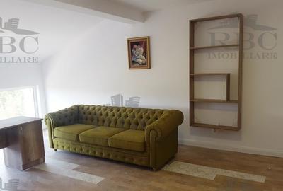 Apartament cu 2 camere semidecomandat, mobilat în Bulgaria