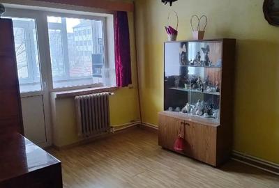 Apartament cu 3 camere decomandat în Central - 2