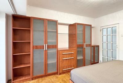 APARTAMENT CU 4 CAMERE AFLAT PE BD DECEBAL APROAPE DE PTA ALBA IULIA - BD UNIRII - 23