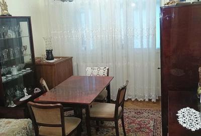 Apartament cu 2 camere decomandat în Central - 1