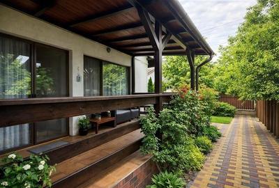 Casă individuală cu 4 camere cu Teren 300 Mp în Exterior Est