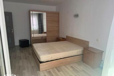 Garsonieră în Titan
